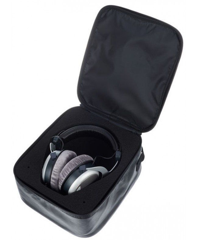 Beyerdynamic DT 880 Pro (250 Ohms) ON EAR