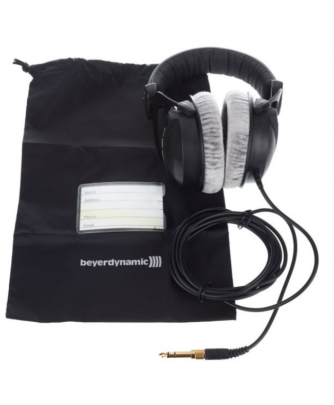 Beyerdynamic DT 770 Pro (80 Ohms) ON EAR